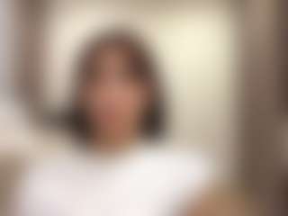 LoraKatona's Live Sex Cam Show