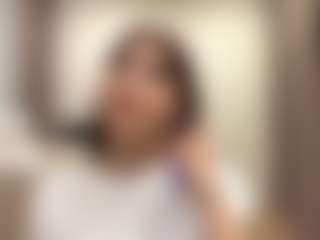 LoraKatona's Live Sex Cam Show
