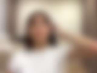 LoraKatona's Live Sex Cam Show