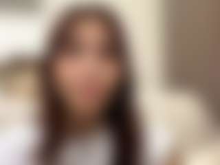 LoraKatona's Live Sex Cam Show
