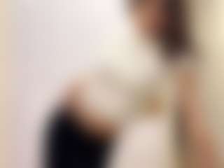 LoraKatona's Live Sex Cam Show