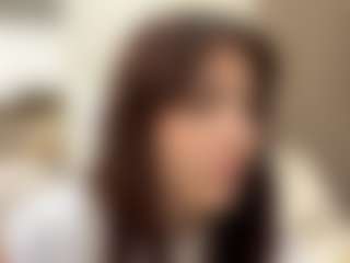 LoraKatona's Live Sex Cam Show