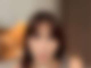 LoraKatona's Live Sex Cam Show