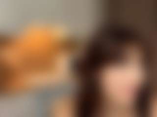 LoraKatona's Live Sex Cam Show