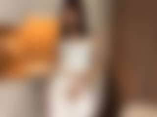 LoraKatona's Live Sex Cam Show