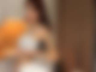 LoraKatona's Live Sex Cam Show