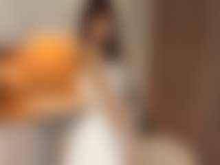 LoraKatona's Live Sex Cam Show