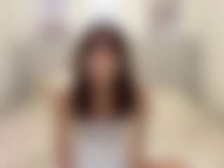 LoraKatona's Live Sex Cam Show