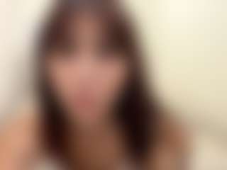 LoraKatona's Live Sex Cam Show