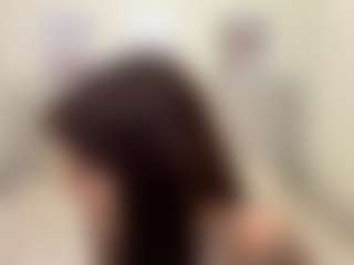 LoraKatona's Live Sex Cam Show