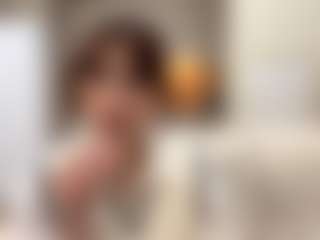 LoraKatona's Live Sex Cam Show