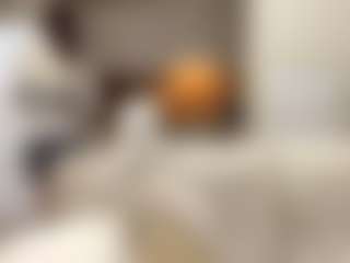 LoraKatona's Live Sex Cam Show