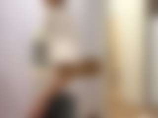 LoraKatona's Live Sex Cam Show