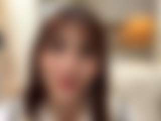 LoraKatona's Live Sex Cam Show