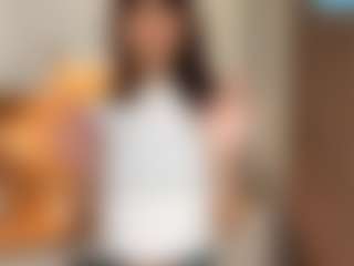 LoraKatona's Live Sex Cam Show
