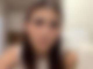 LoraKatona's Live Sex Cam Show