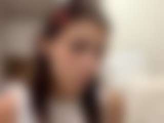 LoraKatona's Live Sex Cam Show