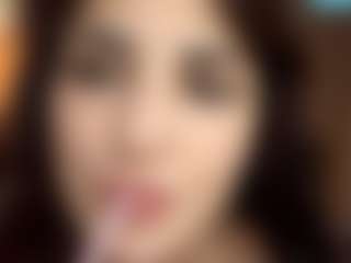 Show de cam sexual en vivo de LoraKatona