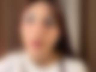 LoraKatona's Live Sex Cam Show