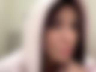 LoraKatona's Live Sex Cam Show