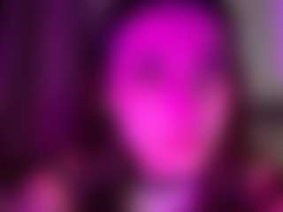 LoraKatona's Live Sex Cam Show