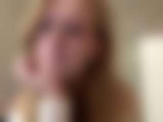 MelaniLancon's Live Sex Cam Show