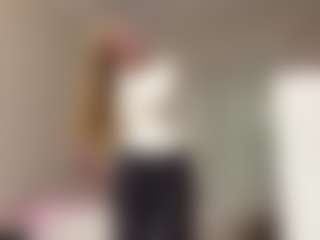 MelaniLancon's Live Sex Cam Show