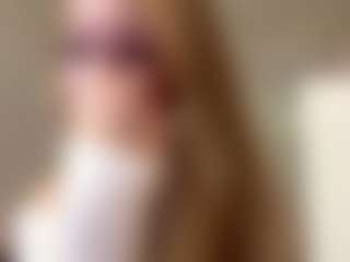 MelaniLancon's Live Sex Cam Show