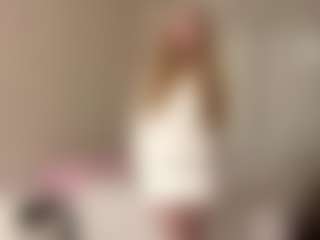Live cam show with MelaniLancon - HD on madthumbs