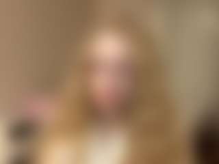 MelaniLancon's Live Sex Cam Show