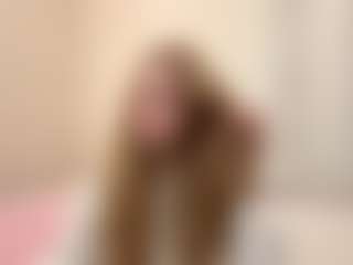 Live cam show with MelaniLancon - Young Adult on Uber Horny