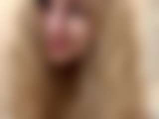 MelaniLancon's Live Sex Cam Show