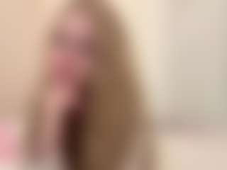 MelaniLancon's Live Sex Cam Show