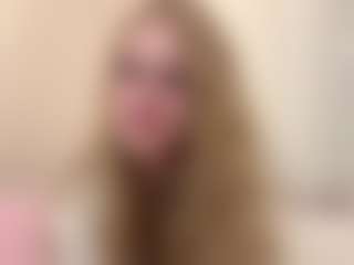MelaniLancon's Live Sex Cam Show