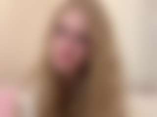 Live cam show with MelaniLancon - Lush on Camsoda