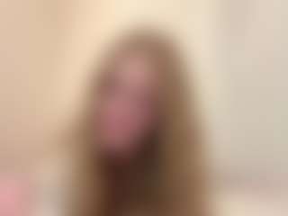 MelaniLancon's Live Sex Cam Show