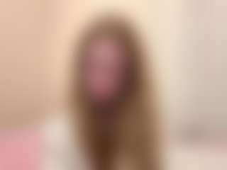 Live cam show with MelaniLancon - Ahegao on xxxlivecams.org