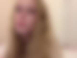 MelaniLancon's Live Sex Cam Show