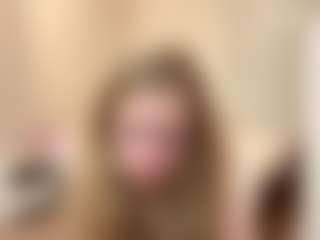 MelaniLancon's Live Sex Cam Show