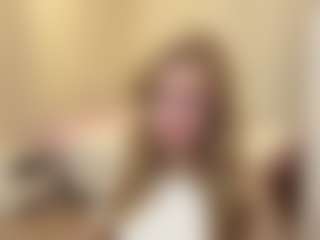Live cam show with MelaniLancon - College on CamwithHer
