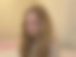 Live cam show with MelaniLancon - College on Camming Site
