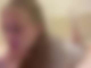 MelaniLancon's Live Sex Cam Show