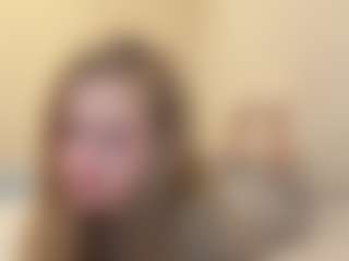Live cam show with MelaniLancon - Blue Eyes on Fit Hotties