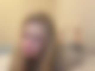 Live cam show with MelaniLancon - Ahegao on Camsoda