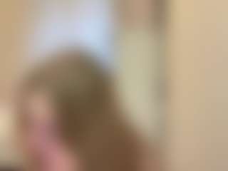 Live cam show with MelaniLancon - Blonde Hair on Camsoda.co