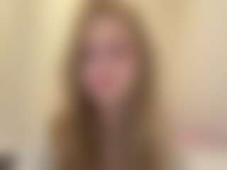 Live cam show with MelaniLancon - Blonde Hair on slutload