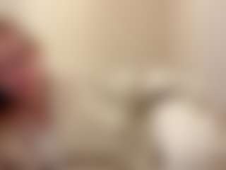 MelaniLancon's Live Sex Cam Show
