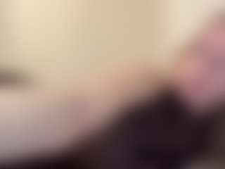 Live cam show with MelaniLancon - Thin on Camsoda