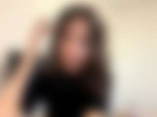 Live cam show with PreciousHoyman - Double Penetration on madthumbs