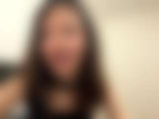 Live cam show with PreciousHoyman - Foot Fetish on CamSodaAdn